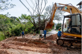 Prefeitura inicia obras para pavimentação da rua Júlio Soares Diehl, que liga o Costa Rica ao Monte Líbano